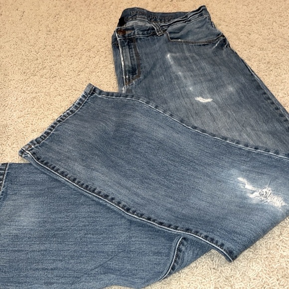 Gap Mens Classic 5-Pocket Premium Straight Jeans Distress 2013 Rustic Wash 36x34 - Picture 3 of 11